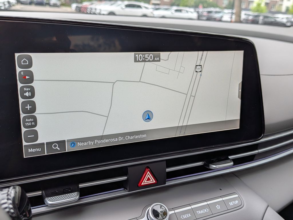 2025 Hyundai Elantra SEL - Photo 21