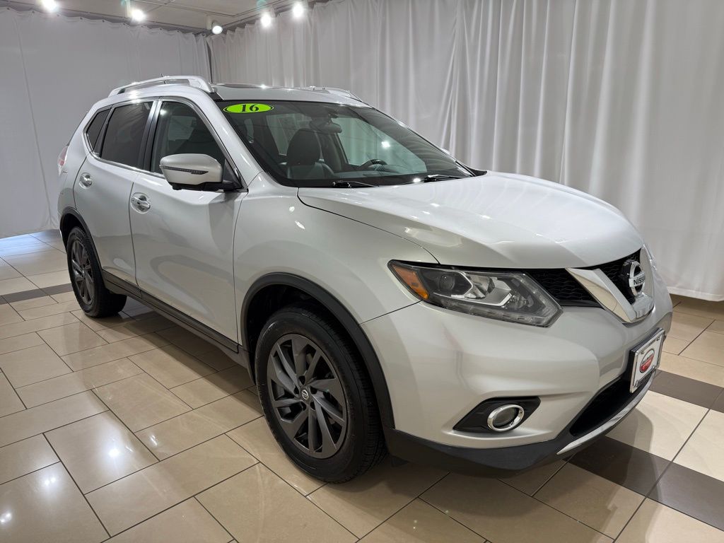 2016 Nissan Rogue SL 7