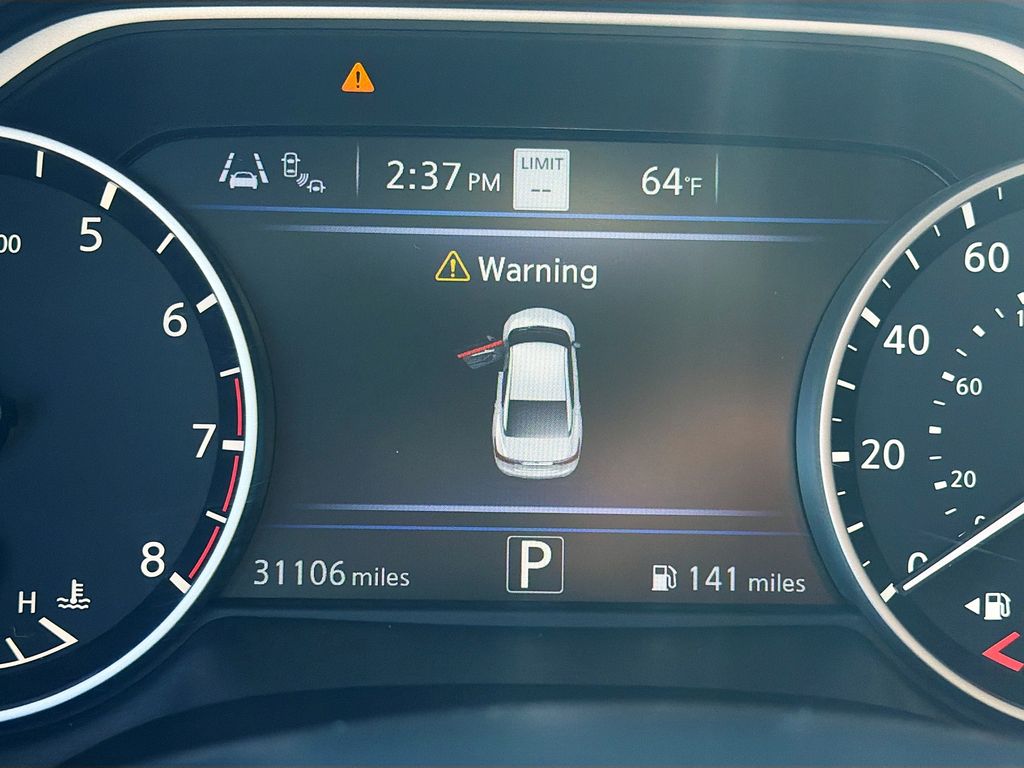 Used 2023 Gray Nissan Platinum image 12