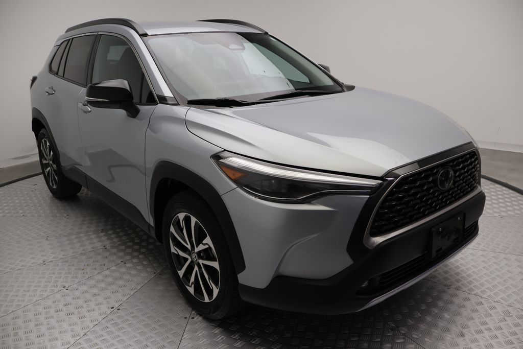 Thumbnail: 2025 Toyota Corolla Cross - 6