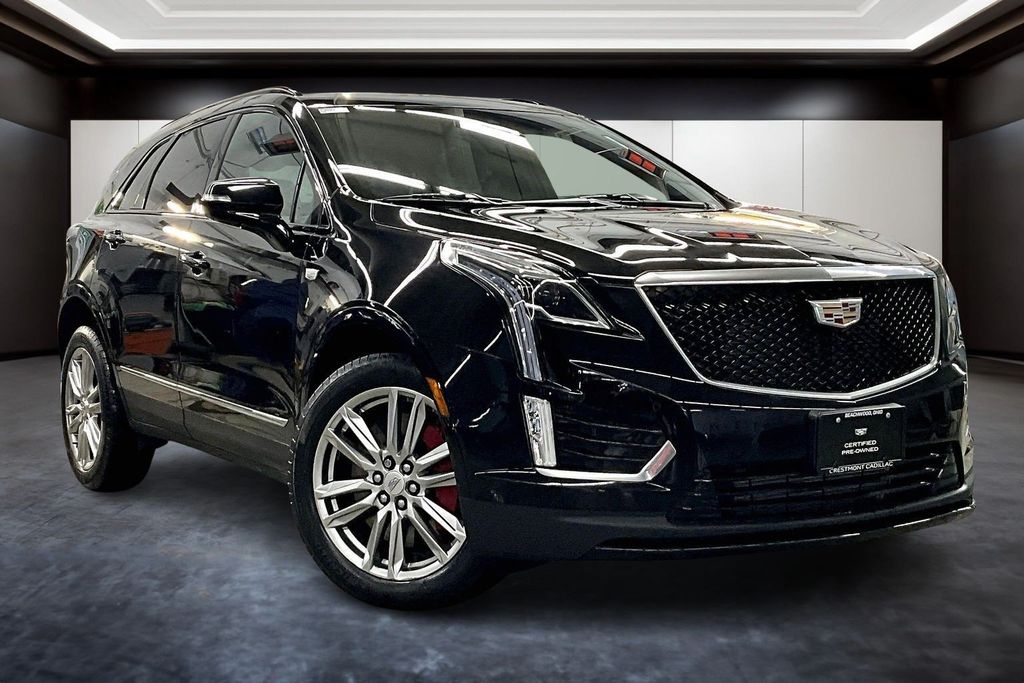 2024 Cadillac XT5 Sport AWD