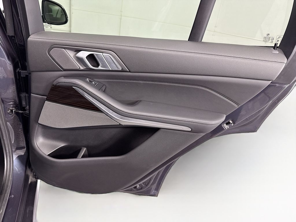 Thumbnail: 2019 BMW X5 - 26