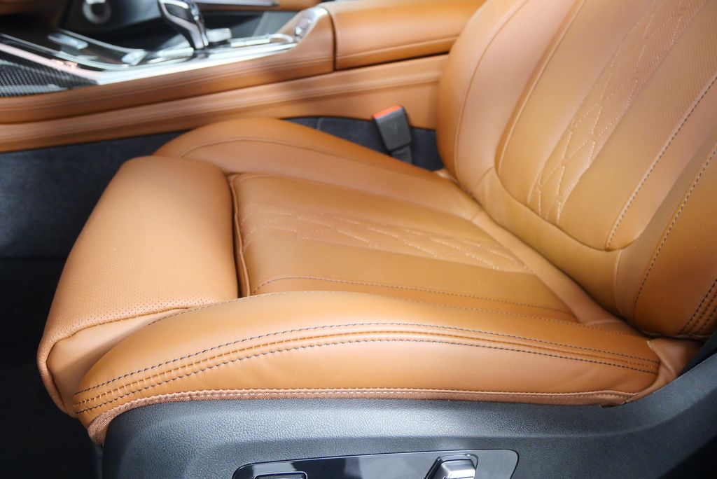 Thumbnail: 2026 BMW X7 - 11