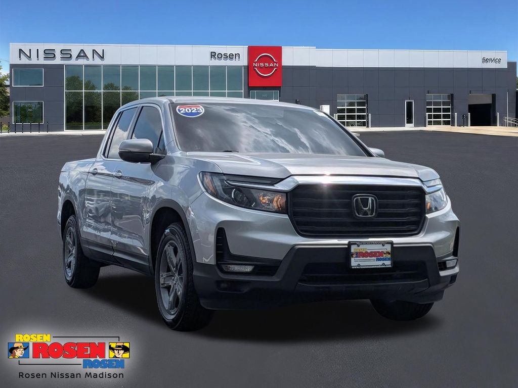 Lunar Silver Metallic 2023 Honda Ridgeline Pickup Truck All-Wheel Drive 9-Speed Automatic