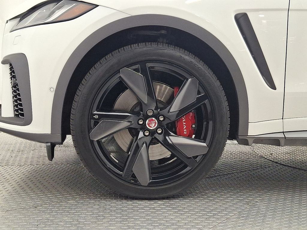 Thumbnail: 2022 Jaguar F-Pace - 8