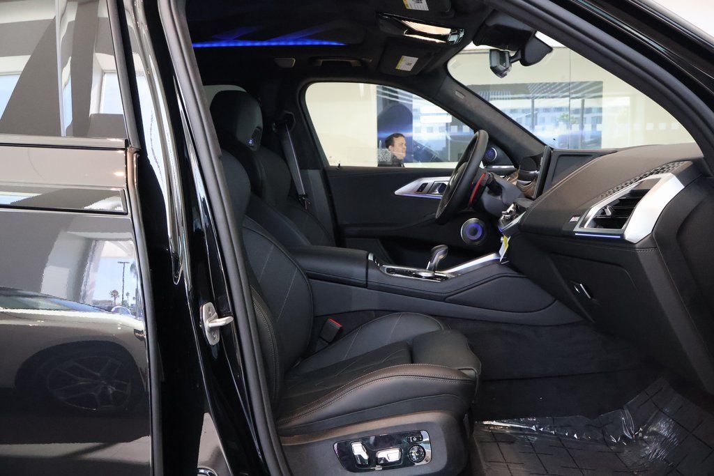 Thumbnail: 2025 BMW XM - 5