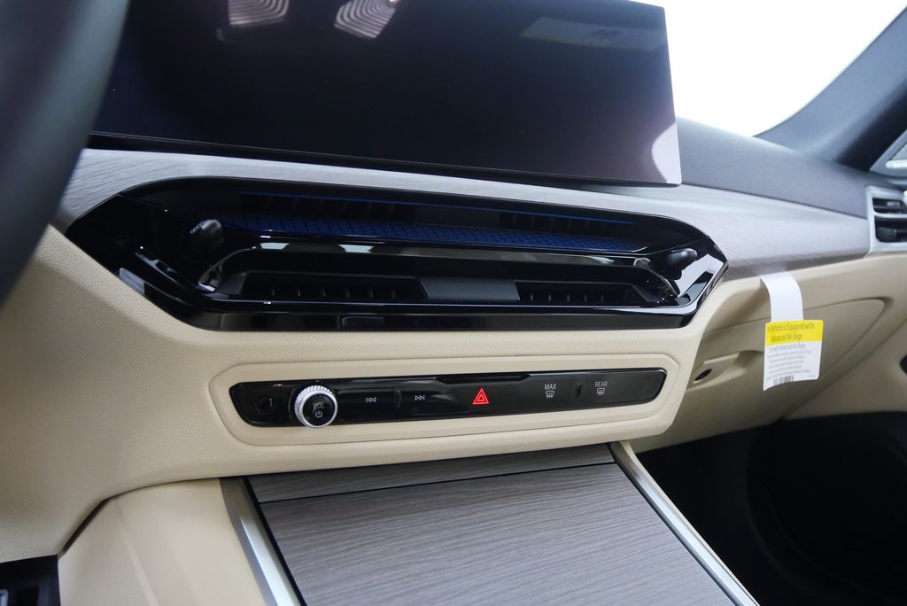 2025 BMW i4 eDrive40 21