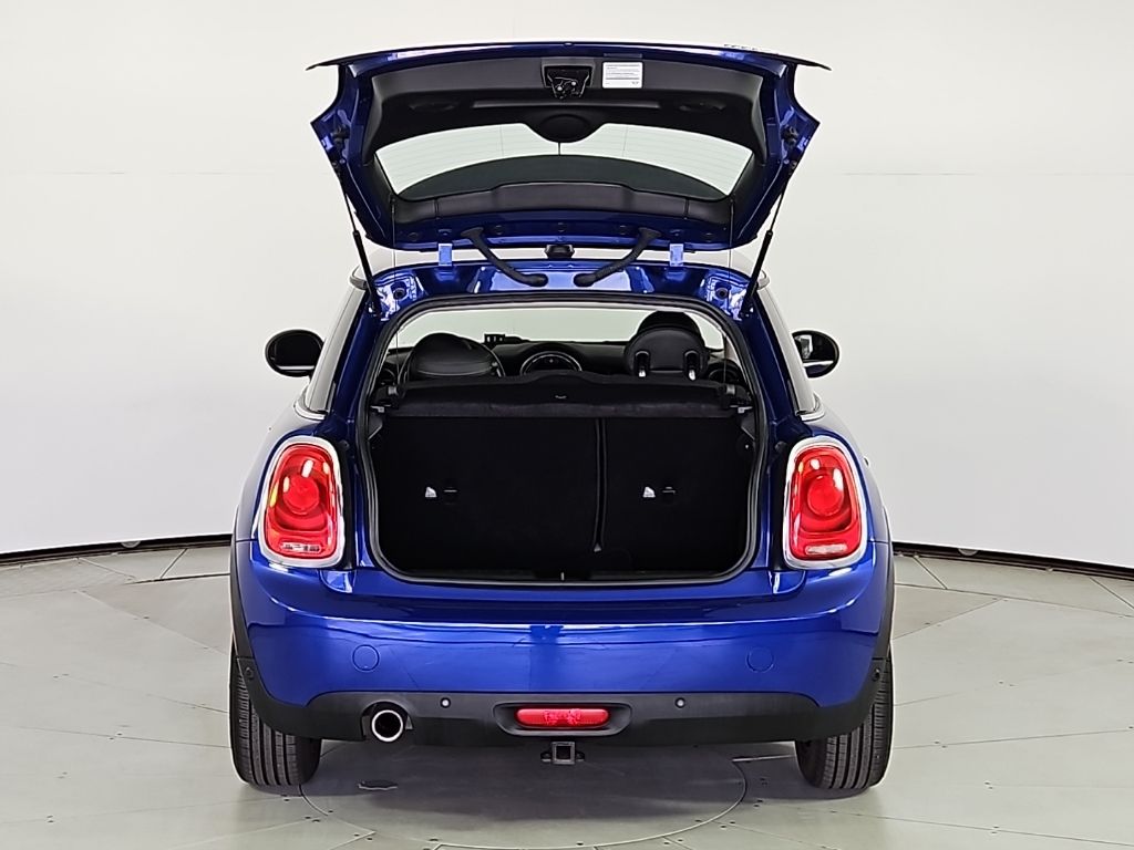Thumbnail: 2019 MINI Cooper - 10