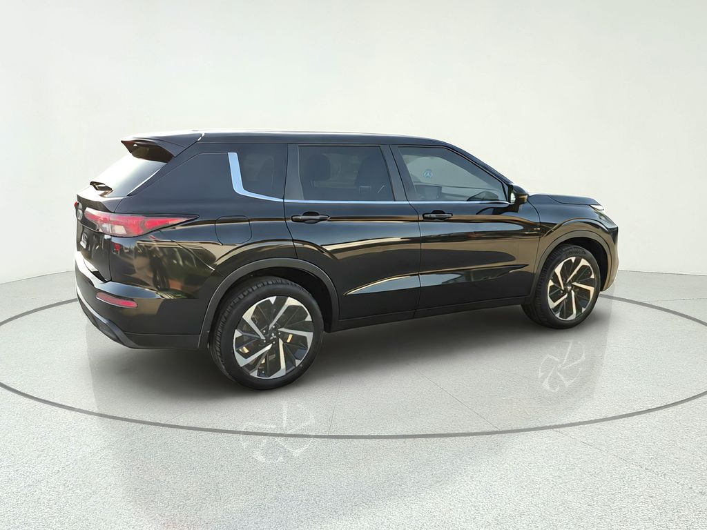 2022 Mitsubishi Outlander ES Black at DeMontrond Automotive Group