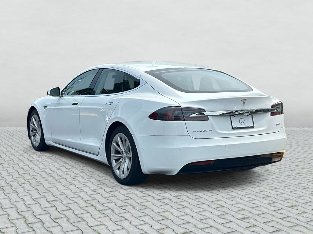 Thumbnail: 2016 Tesla Model S - 7