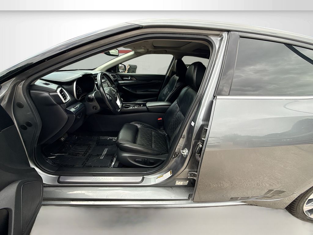 2022 Nissan Maxima Platinum Gray at AutoSavvy Houston Southwest