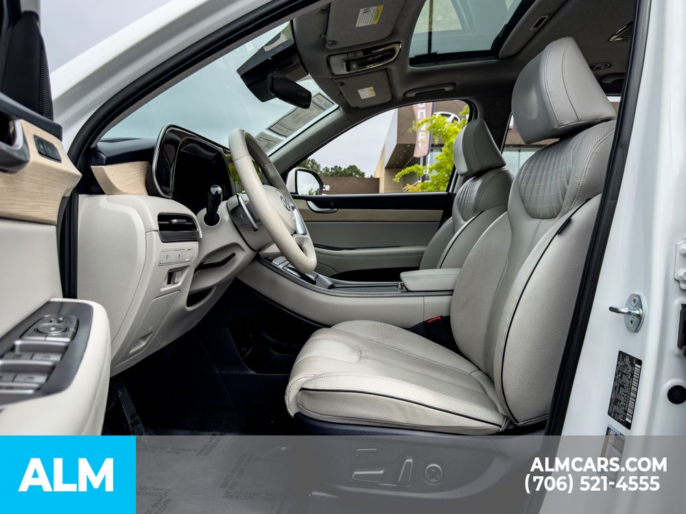 Used 2023 White Hyundai Limited image 10