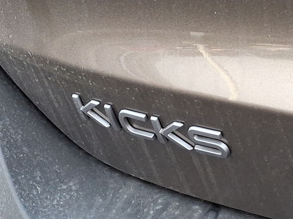 Thumbnail: 2026 Nissan Kicks - 11