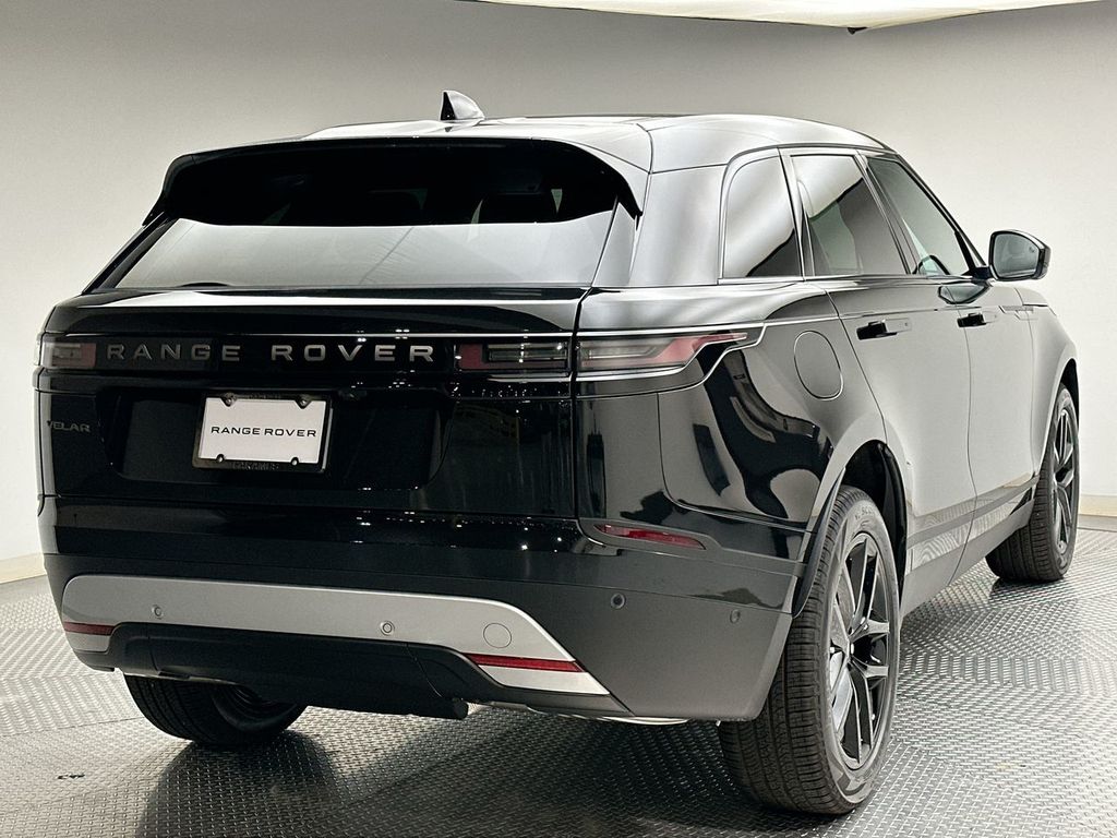 Thumbnail: 2026 Land Rover Range Rover Velar - 11