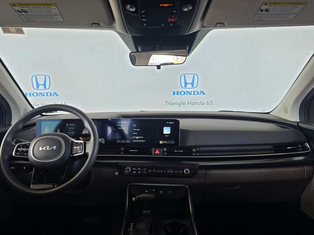 Thumbnail: 2025 Kia Carnival - 5