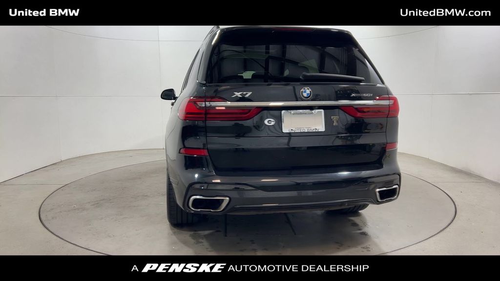 Thumbnail: 2019 BMW X7 - 7