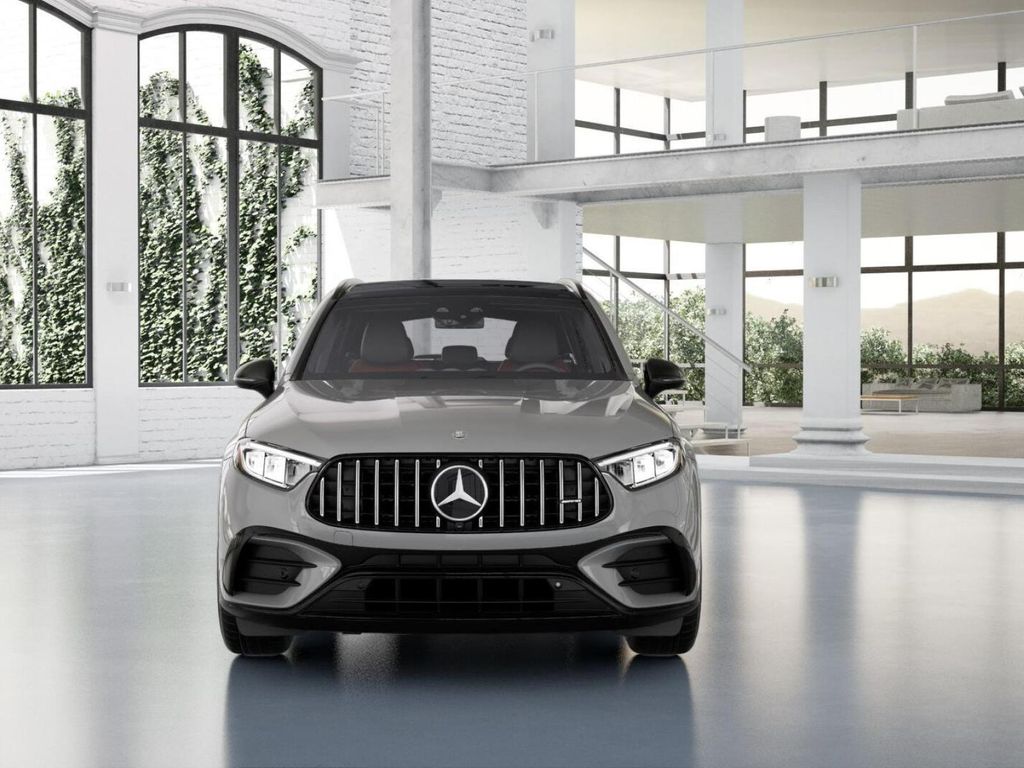 2025 Mercedes-Benz GLC 43 AMG 7