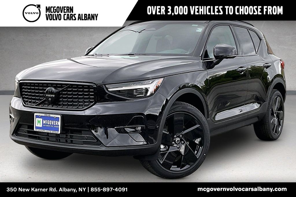 Onyx Black 2026 Volvo XC40 B5 Ultra Black Edition AWD SUV / Crossover All-Wheel Drive Automatic