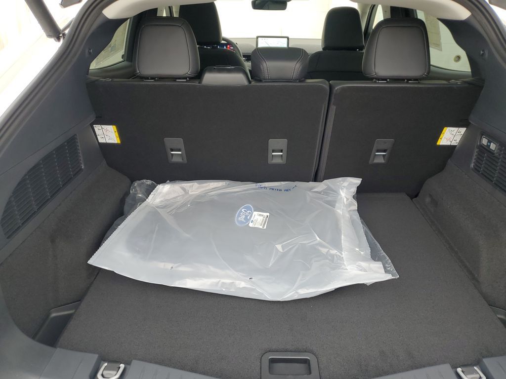 New 2026  Ford Premium image 40