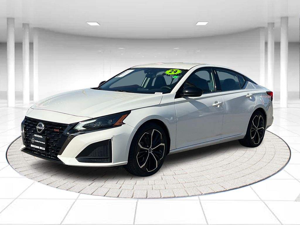 2024 Nissan Altima 2.5 SR