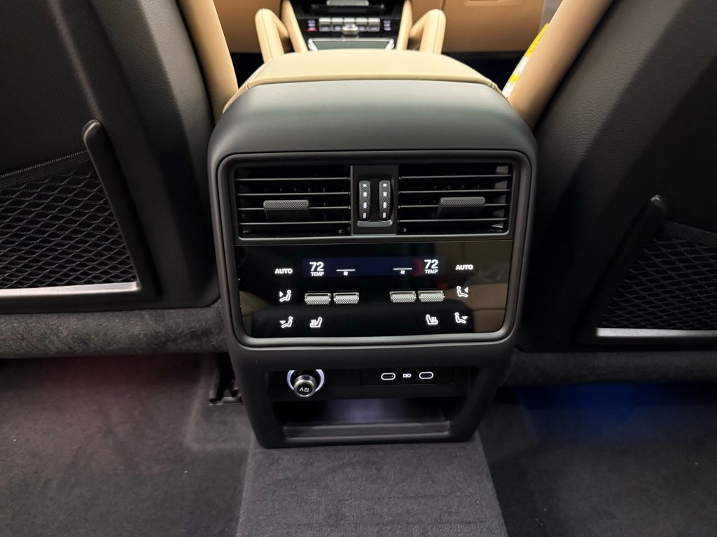 Thumbnail: 2026 Porsche  - 28