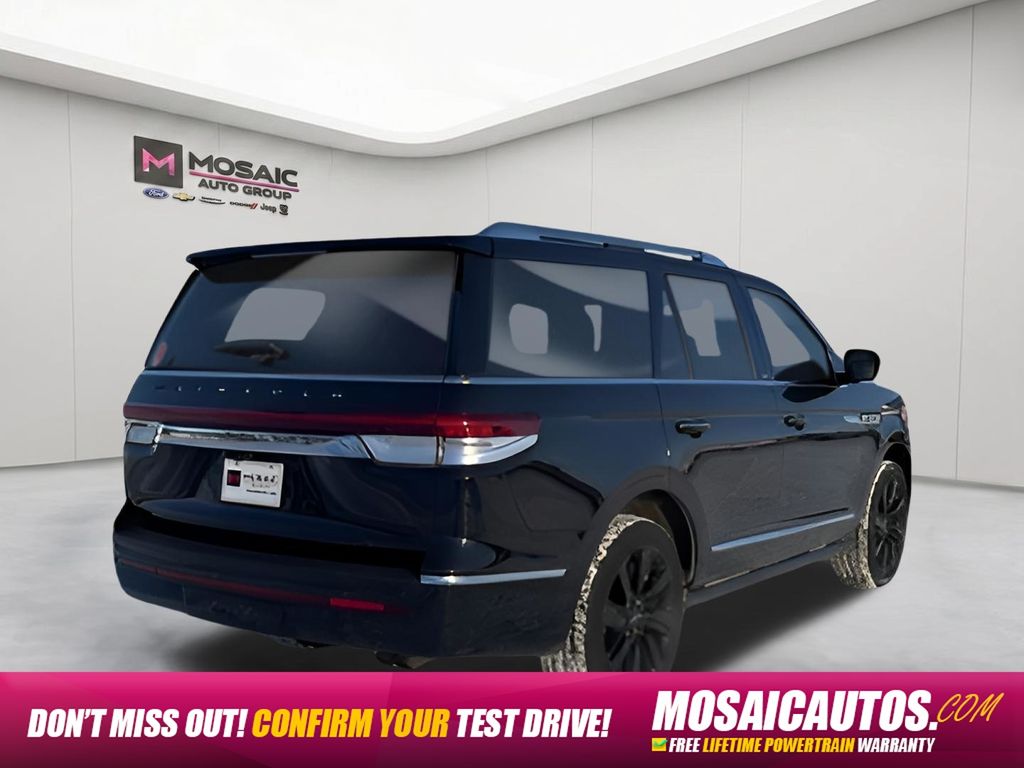 2024 Lincoln Navigator