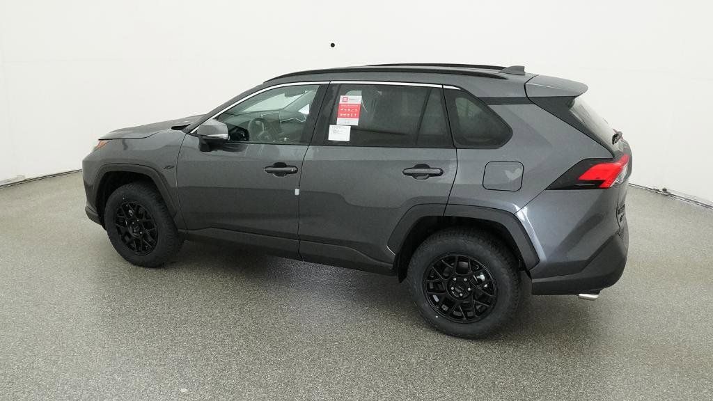 Thumbnail: 2025 Toyota RAV4 - 8