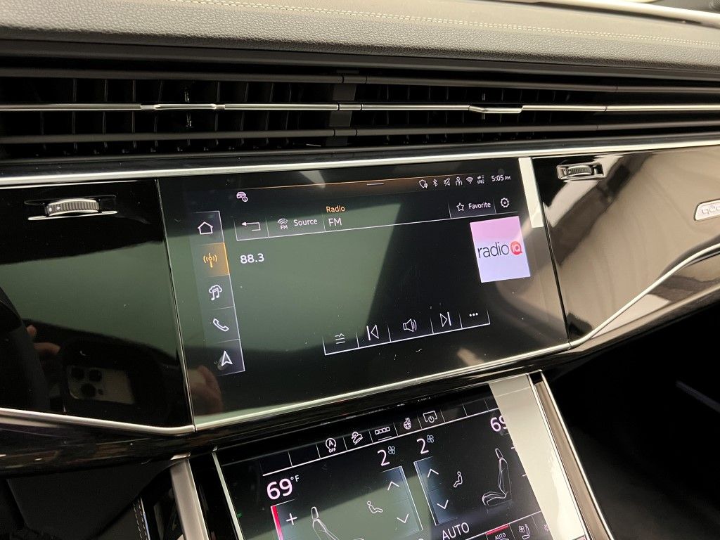 Thumbnail: 2026 Audi Q7 - 30