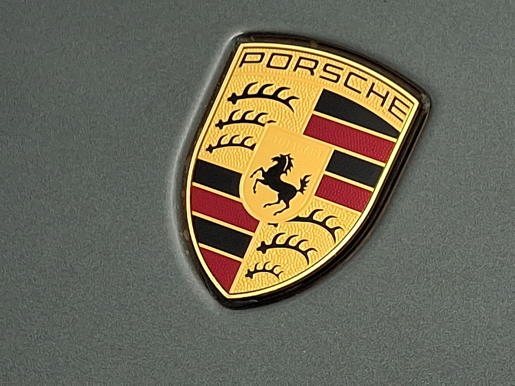 Thumbnail: 2022 Porsche 911 - 29