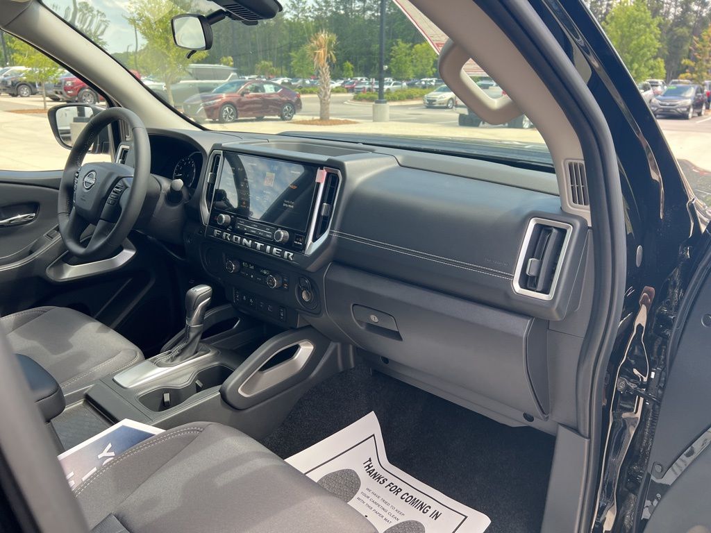 2025 Super Black Nissan Frontier SV RWD Truck