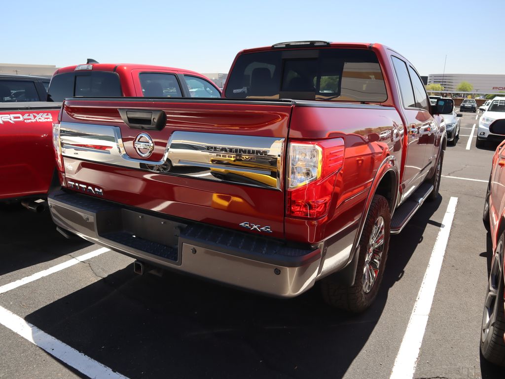 2019 Nissan Titan Platinum Reserve 3