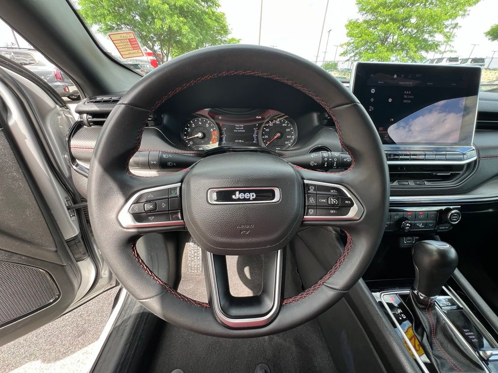Used 2025 Jeep Compass SUV
