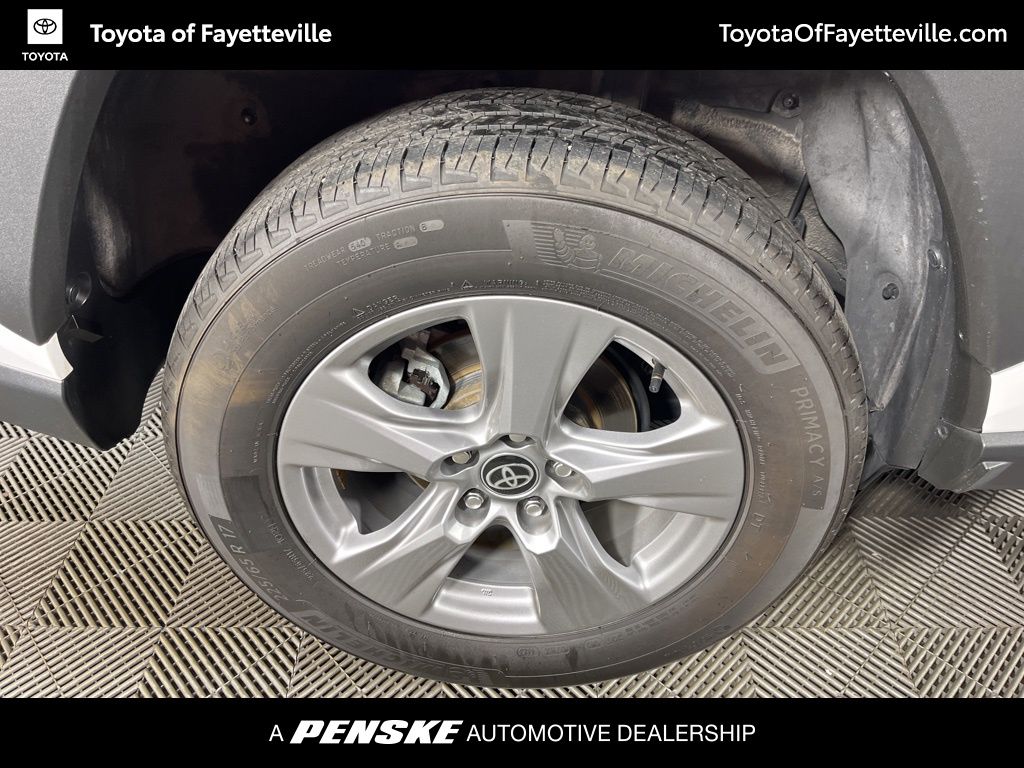 Thumbnail: 2024 Toyota RAV4 - 16