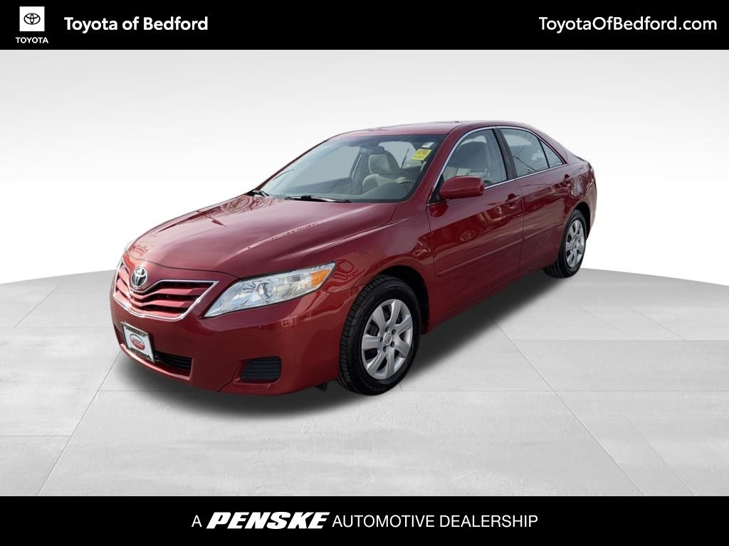 2010 Toyota Camry LE -
                  Bedford, OH