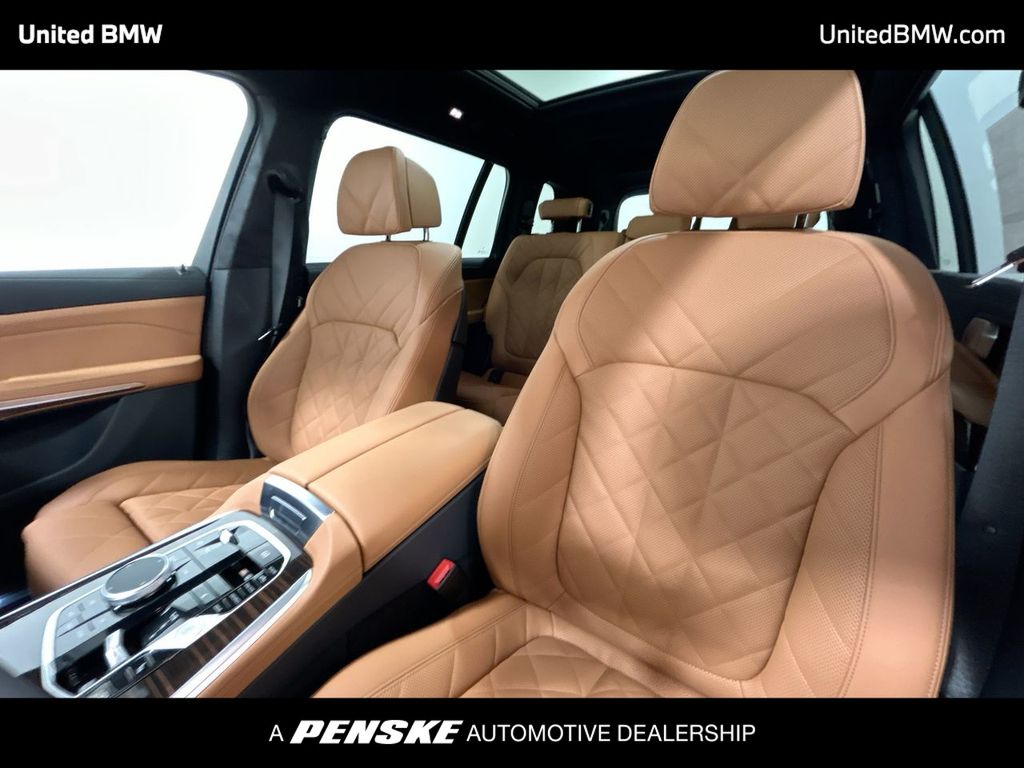 2026 BMW X7 xDrive40i 13