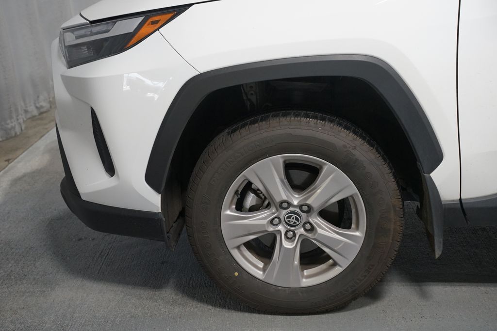Thumbnail: 2024 Toyota RAV4 - 5