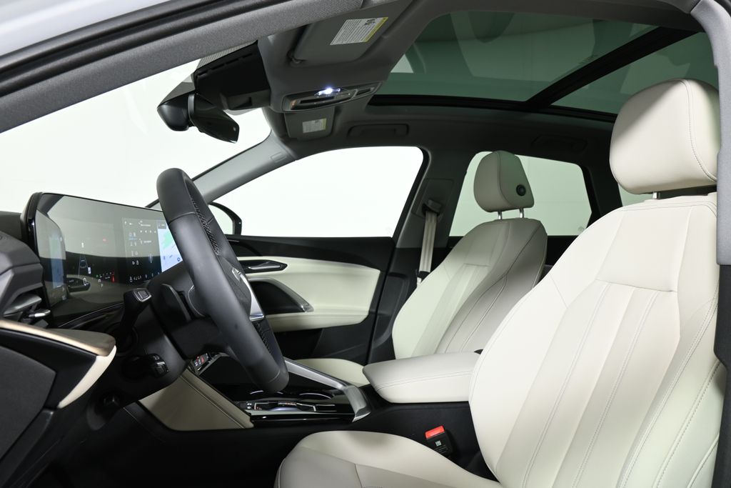 Thumbnail: 2025 Audi Q5 - 14