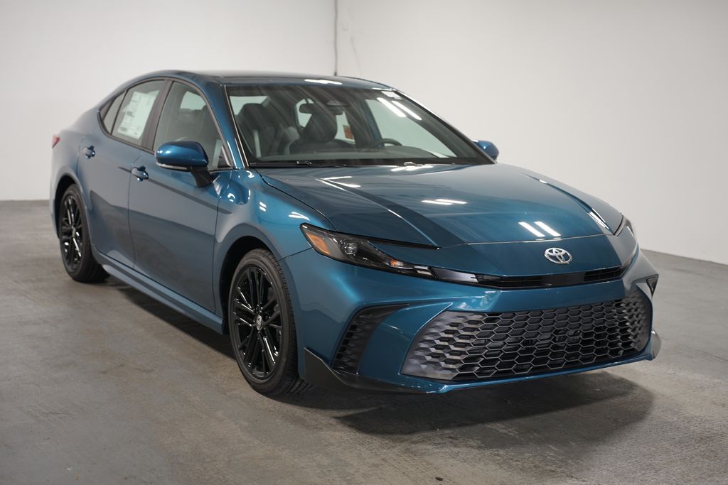 Thumbnail: 2025 Toyota Camry - 3