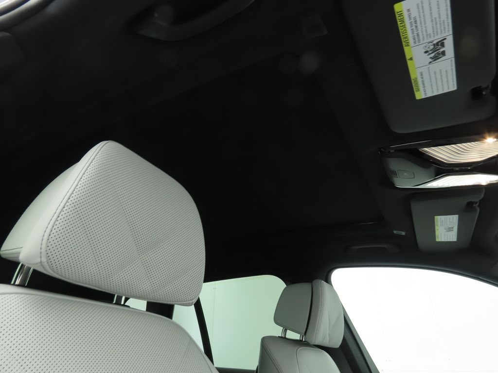 Thumbnail: 2026 BMW X5 - 19