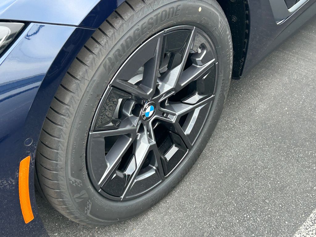 Thumbnail: 2026 BMW i4 - 3