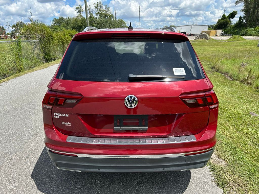 Thumbnail: 2020 Volkswagen Tiguan - 4
