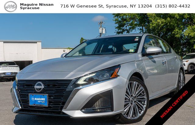2025 Nissan Altima 2.5 SL Silver at Rafferty Subaru