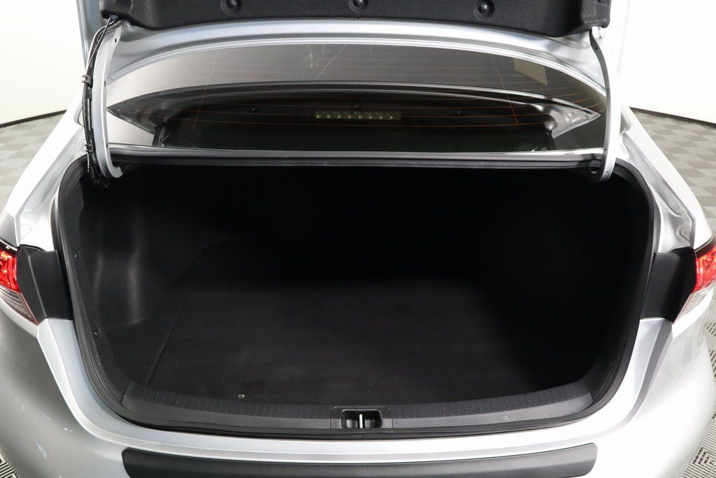 Thumbnail: 2021 Toyota Corolla - 14