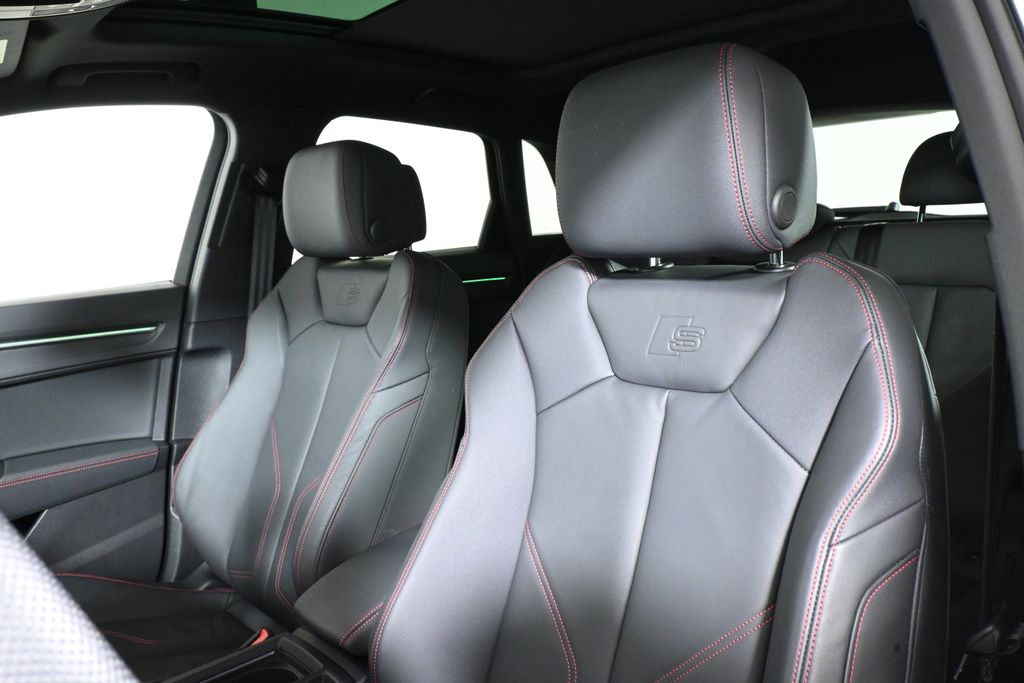 Thumbnail: 2025 Audi Q3 - 15