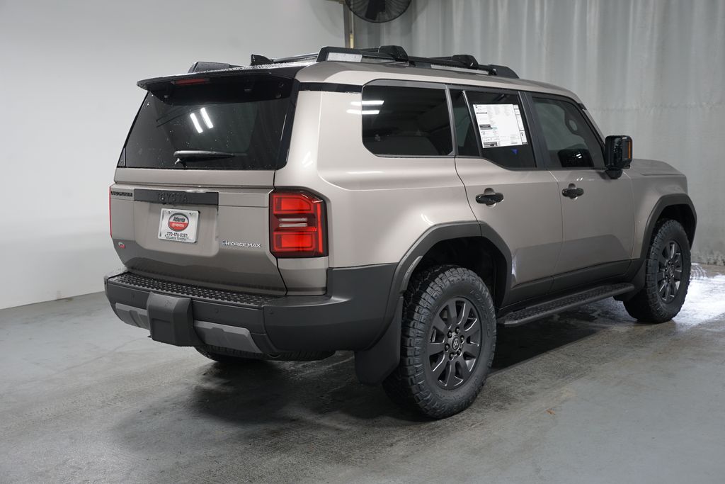 2025 Toyota Land Cruiser  8