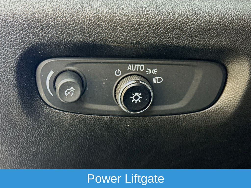 Used Car 2022 Chevrolet Traverse  Premier For Sale Under $35,000 In Austin, Texas