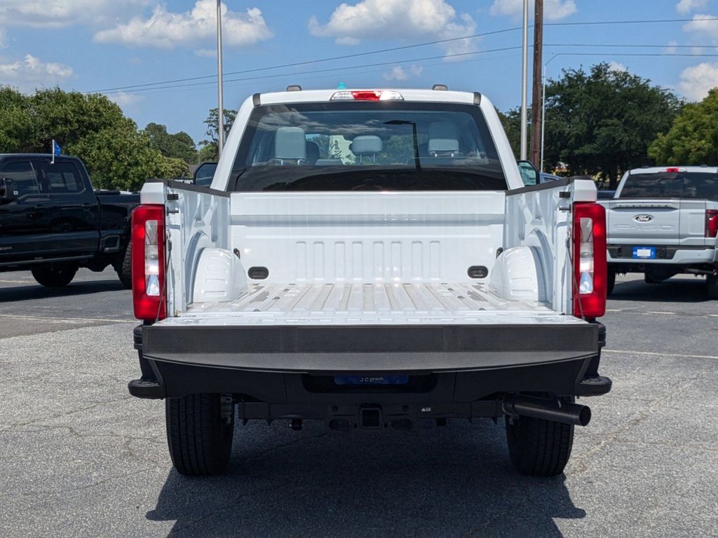 2025 Ford F-250 Super Duty XL