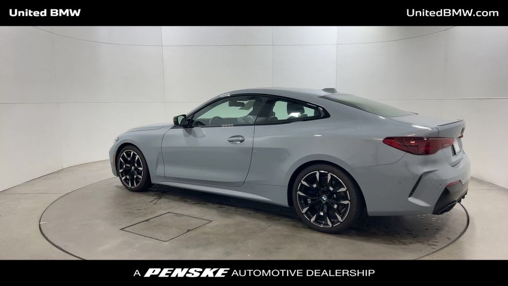 Thumbnail: 2025 BMW 4 Series - 6