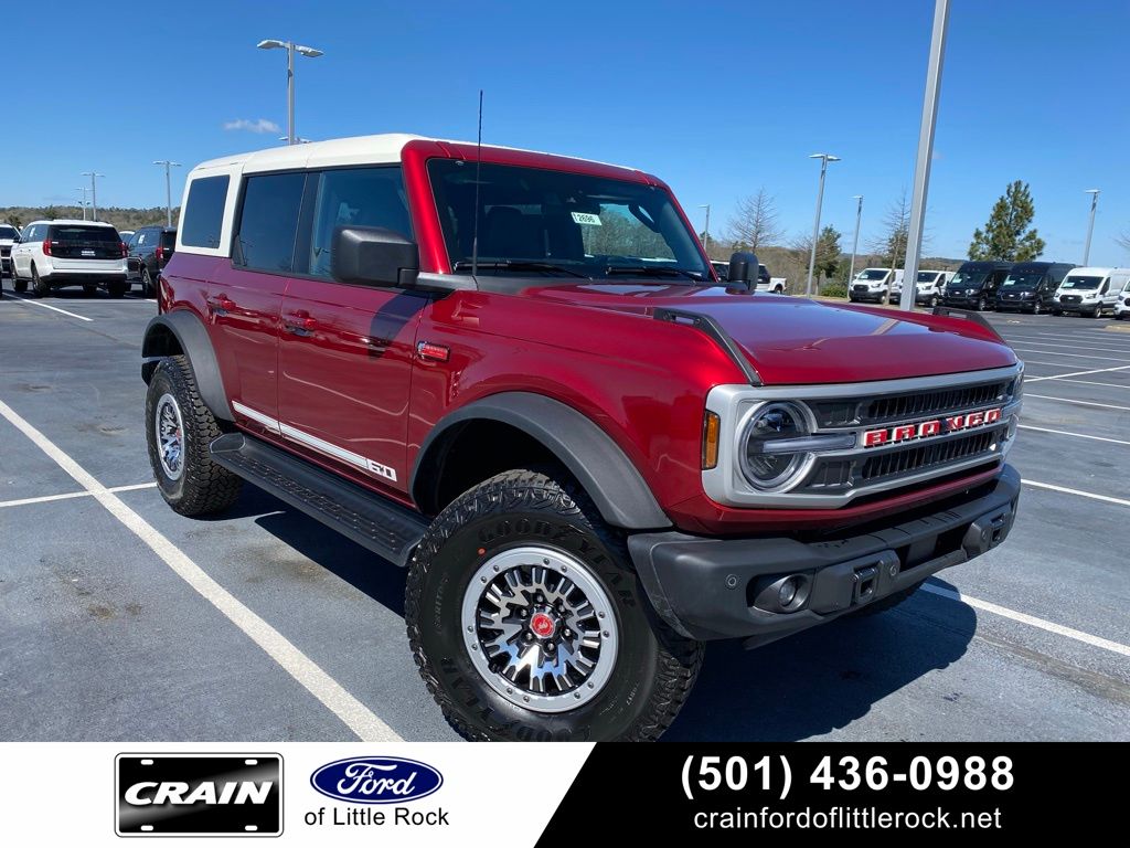 2026 Ford Bronco Outer Banks 4-Door 4WD