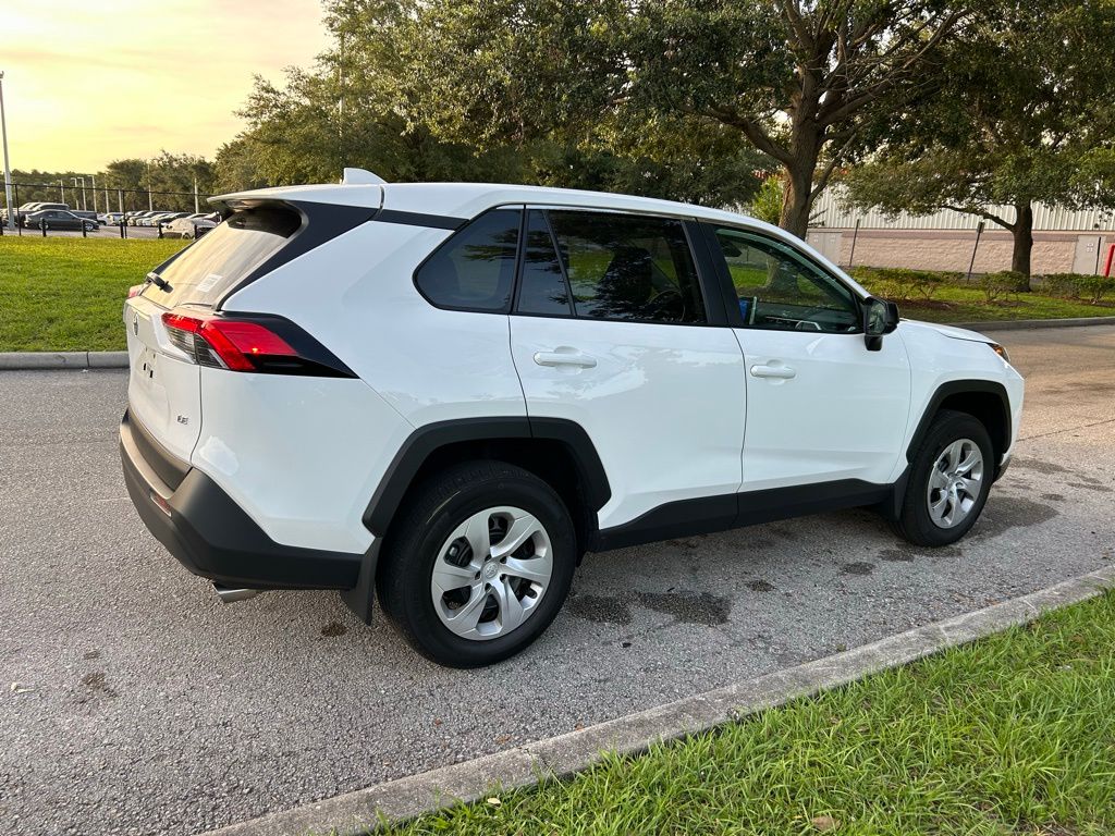 Thumbnail: 2025 Toyota RAV4 - 5